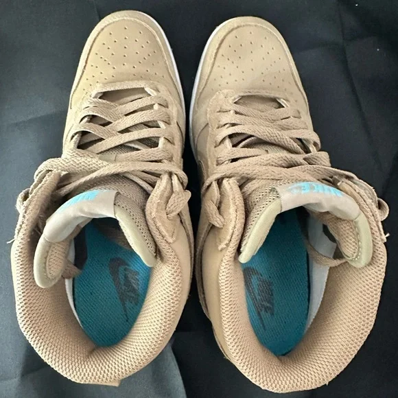 Nike Women's Sky-Hi Dunk wedge Sneakers in Tan size 8 - Picture 8 of 15